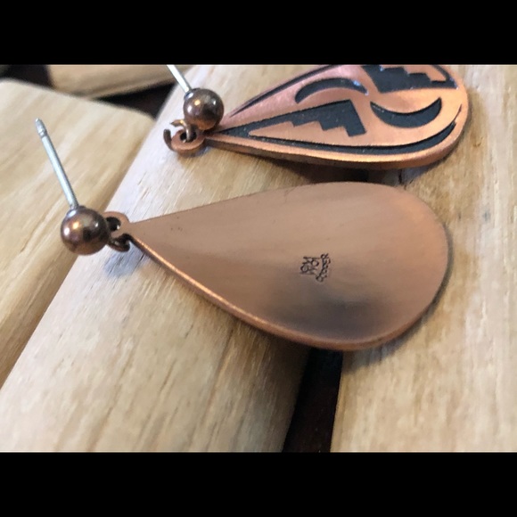 VTG Wheller & Company Copper Native American Earrings - Picture 3 of 3